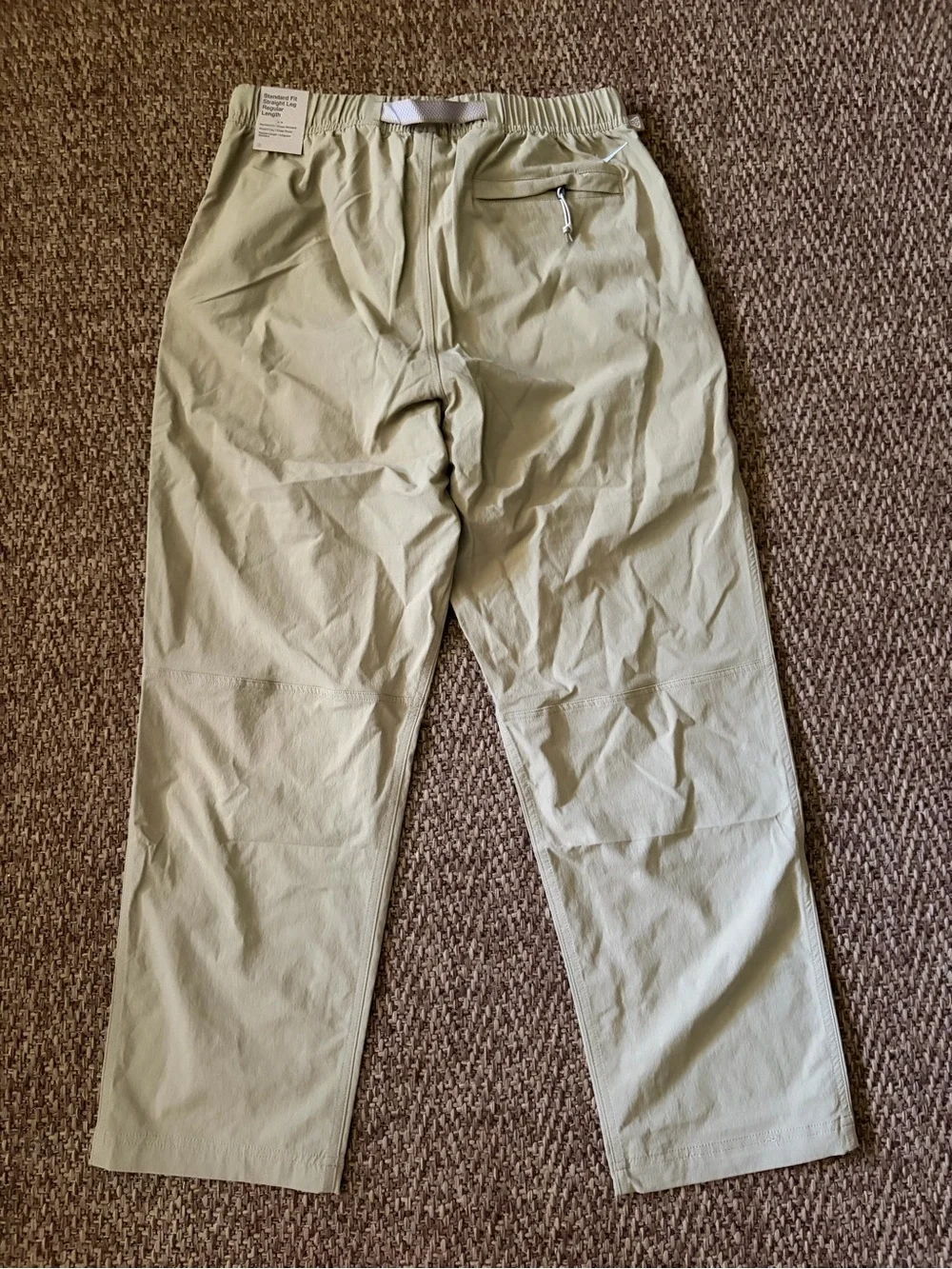Nike ACG UV Woven Hiking Pants Khaki Beige Men's Size Medium FN2450-297 New